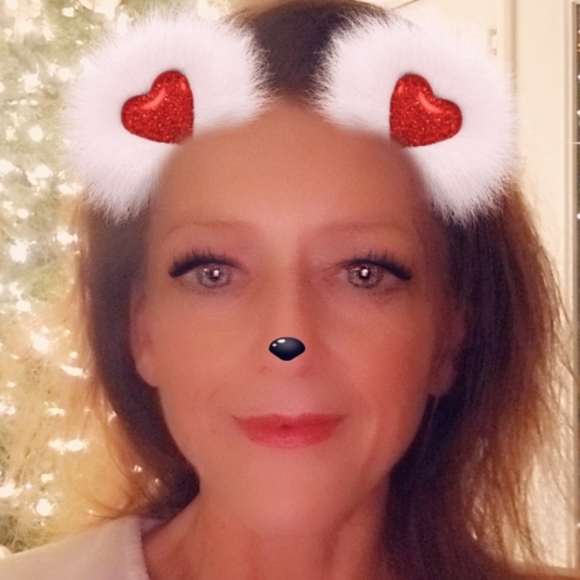 Meet your Posher, Lorilyn - Picture 14 of 16